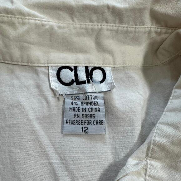 Clio white cargo button up top - Picture 6 of 6